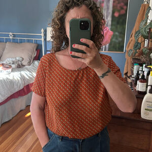 Women's Forever 21 Orange & White Elephant Print Short Sleeve Tee L